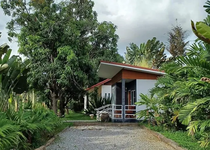 Отель Sabaidee House 3*